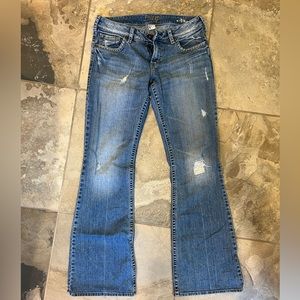 Women's Silver Jeans Aiko Bootcut size 29/33 Distressed